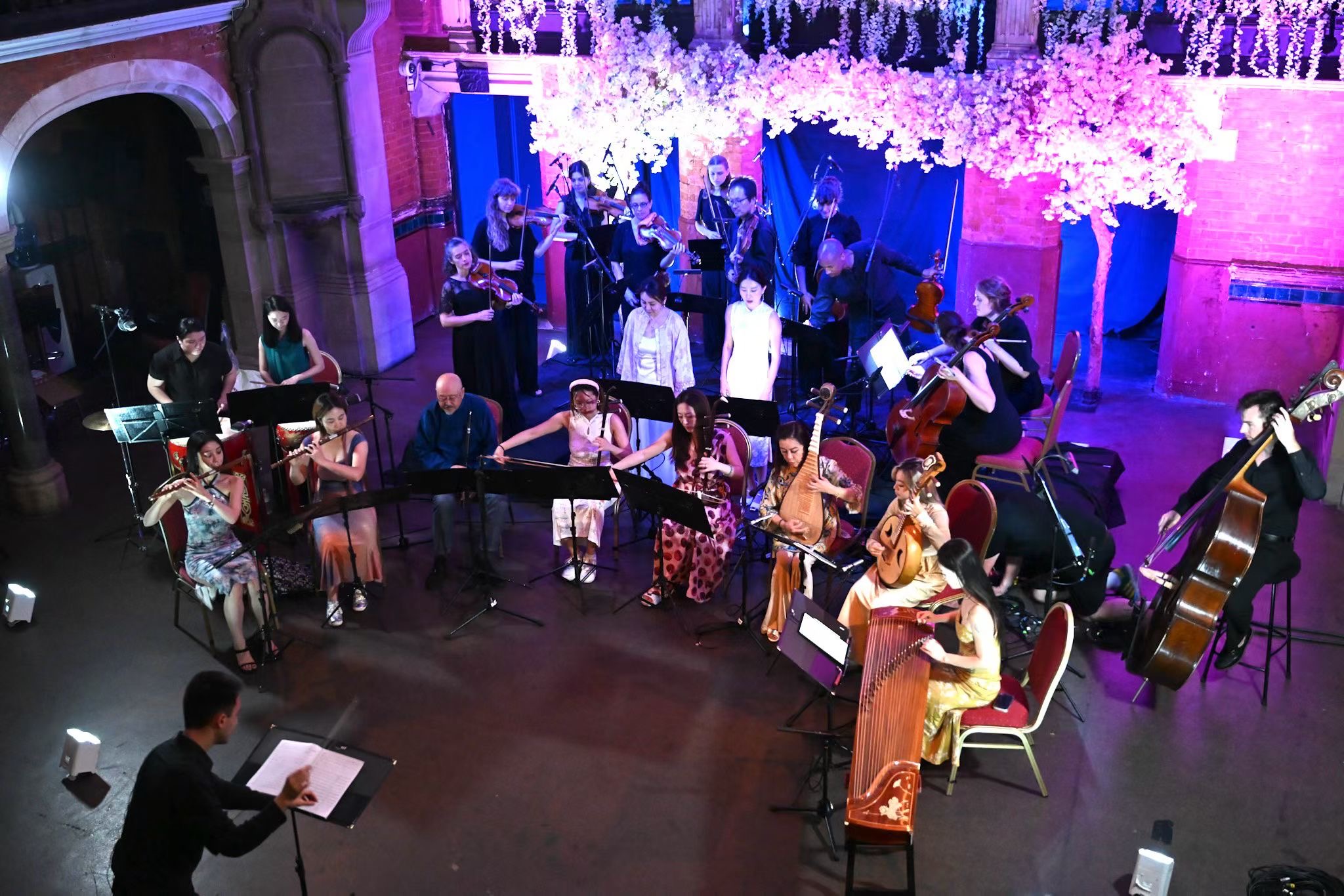 The recording ensemble in the hall